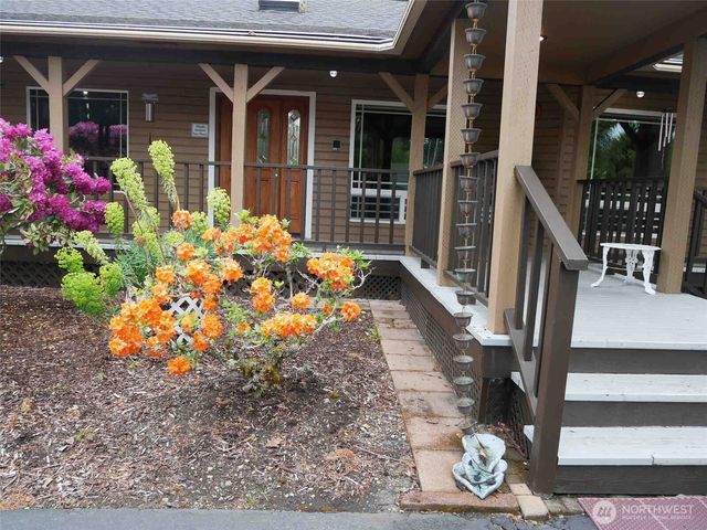 4327 Indian Summer Drive SE, Olympia, WA 98513
