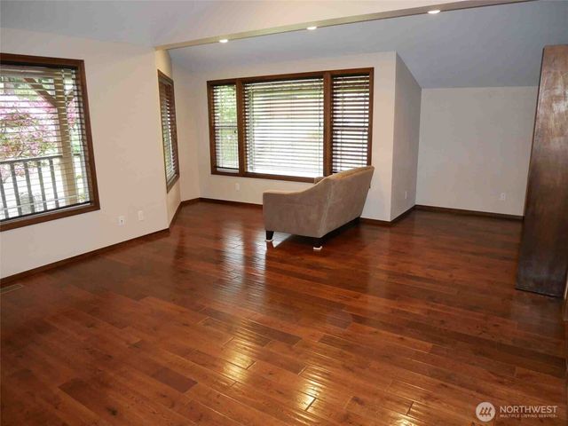 4327 Indian Summer Drive SE, Olympia, WA 98513