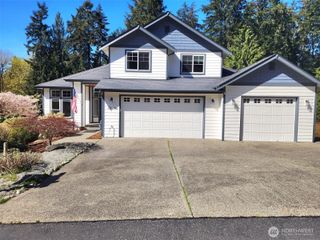 13614 53rd Avenue NW, Gig Harbor, WA 98332