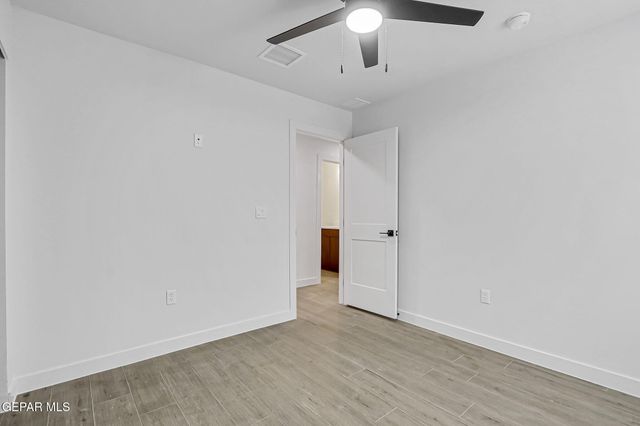 5981 RUIDOSO DOWNS Street, El Paso, TX 79932