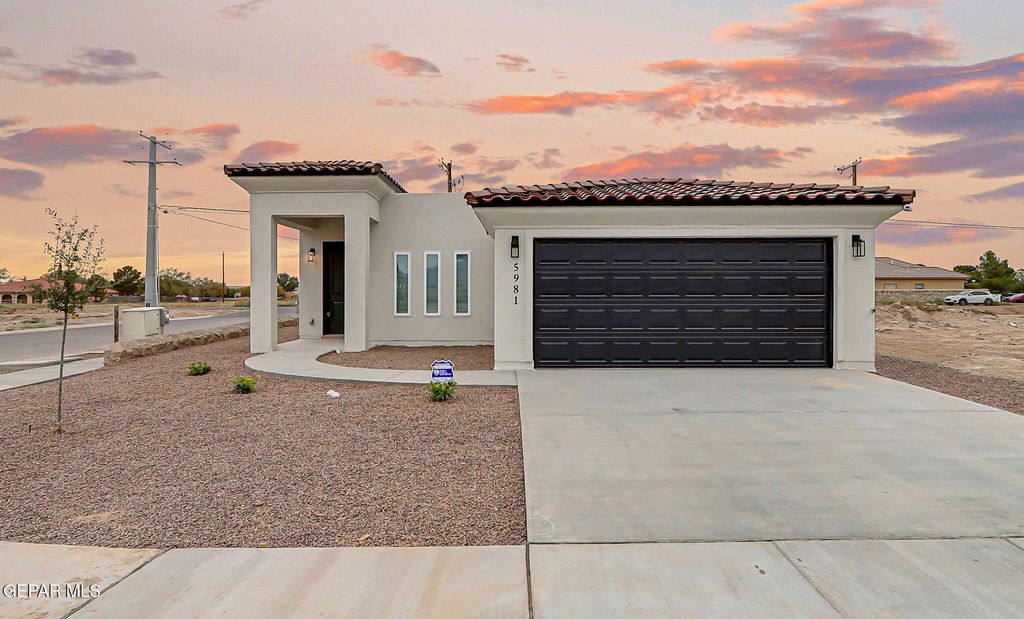 5981 RUIDOSO DOWNS Street, El Paso, TX 79932