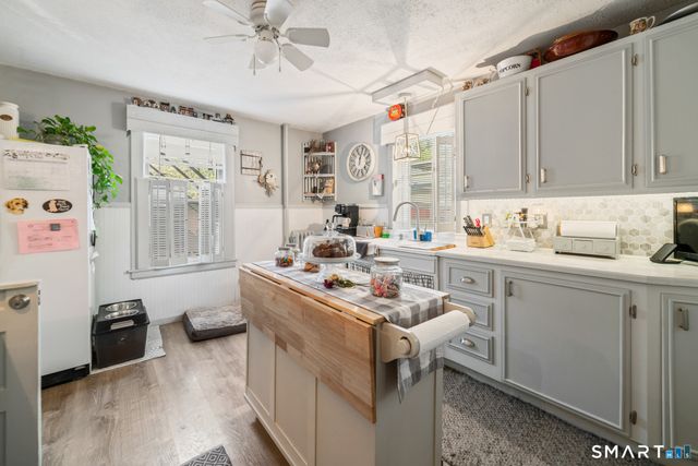 18 Maple Street, Plymouth, CT 06786