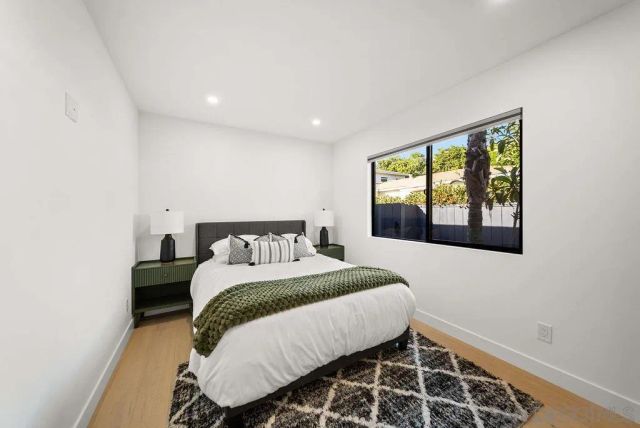 434 Bonair, La Jolla, CA 92037