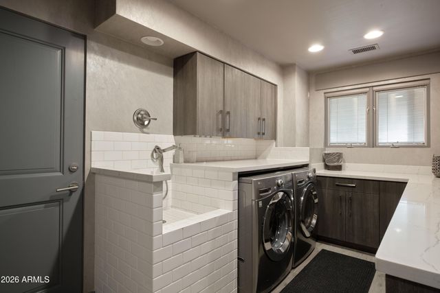 10 THUNDER Road, Sedona, AZ 86351