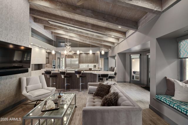 10 THUNDER Road, Sedona, AZ 86351