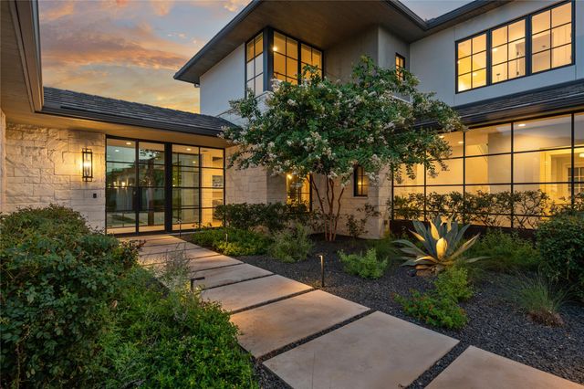 508 Serene Estates DR, Austin, TX 78738