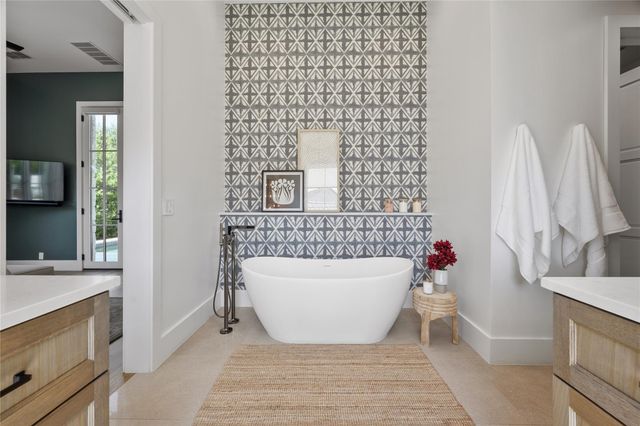 508 Serene Estates DR, Austin, TX 78738