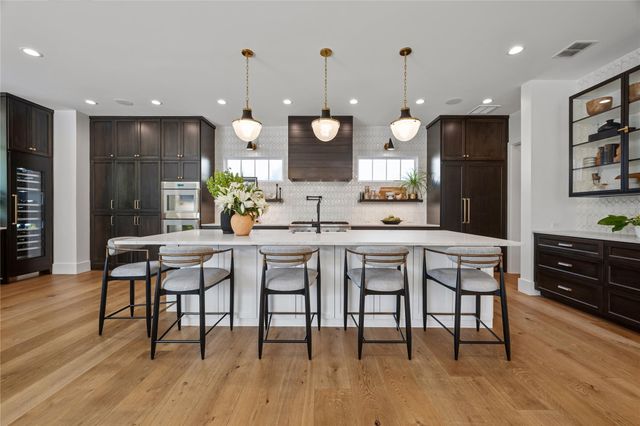 508 Serene Estates DR, Austin, TX 78738