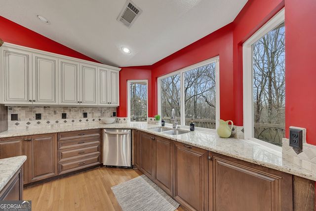 611 Talona Mountain Road, Ellijay, GA 30536