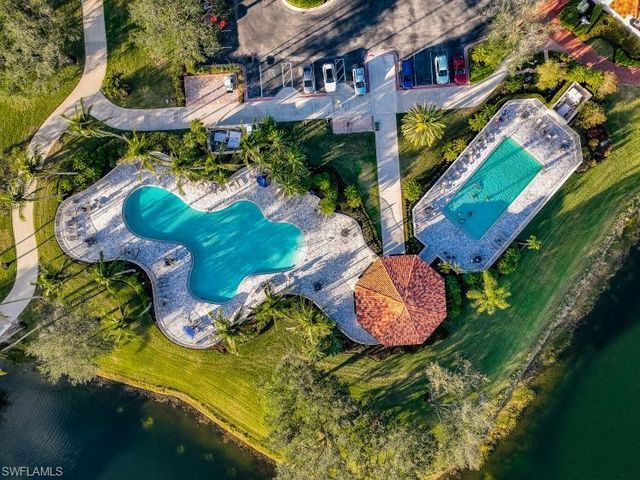 3575 El Verdado CT, Naples, FL 34109