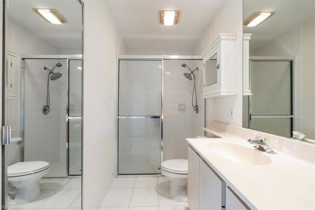 3575 El Verdado CT, Naples, FL 34109