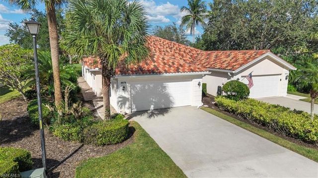 3575 El Verdado CT, Naples, FL 34109