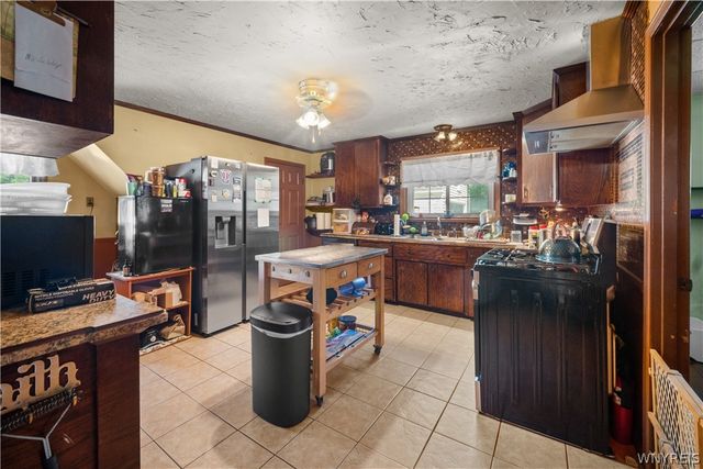 102 Dorrance Avenue, Buffalo, NY 14218