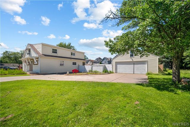 102 Dorrance Avenue, Buffalo, NY 14218