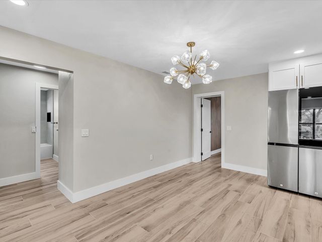 10691 NW 28th Street, Sunrise, FL 33322