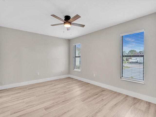 10691 NW 28th Street, Sunrise, FL 33322