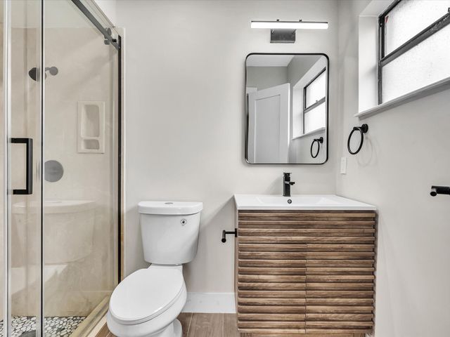 10691 NW 28th Street, Sunrise, FL 33322