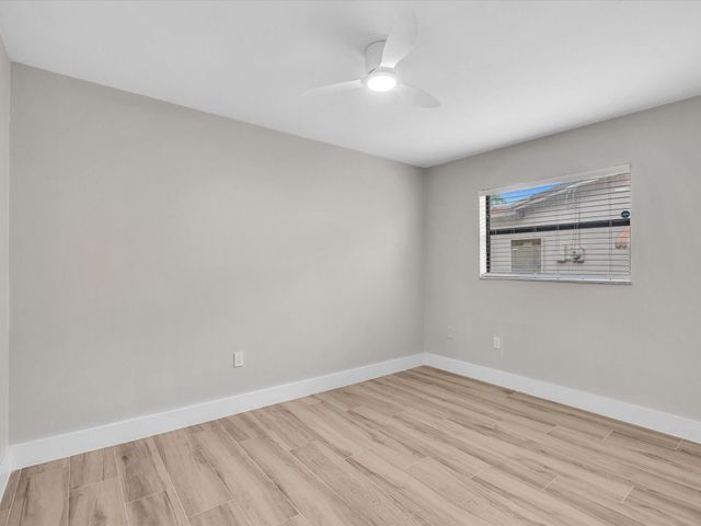 10691 NW 28th Street, Sunrise, FL 33322