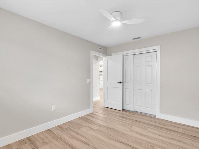 10691 NW 28th Street, Sunrise, FL 33322