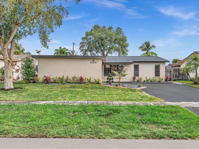 10691 NW 28th Street, Sunrise, FL 33322