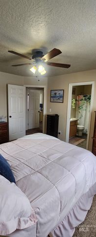 11652 Quincy St, Caldwell, ID 83605