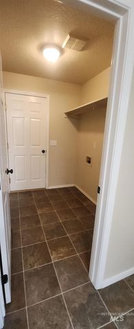 11652 Quincy St, Caldwell, ID 83605