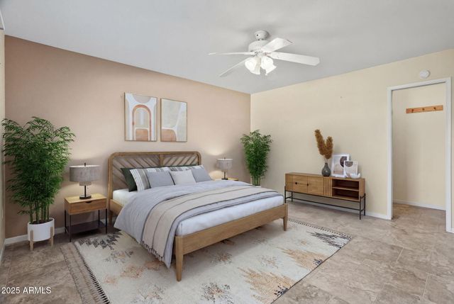 10902 W WELK Drive, Sun City, AZ 85373