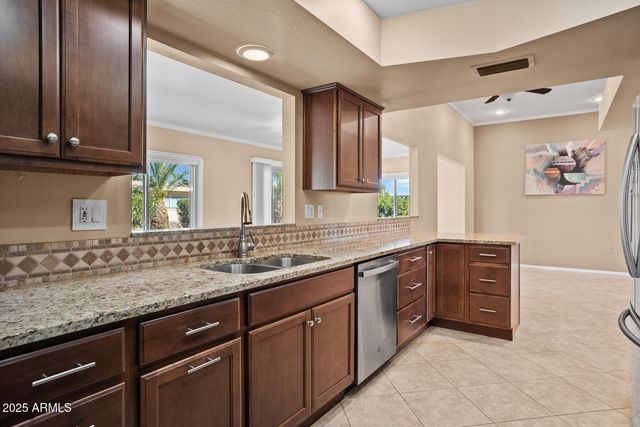 10902 W WELK Drive, Sun City, AZ 85373