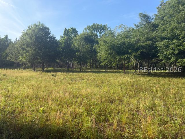 177 Spann Cir, Seabrook, SC 29940