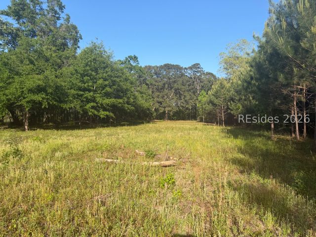 177 Spann Cir, Seabrook, SC 29940
