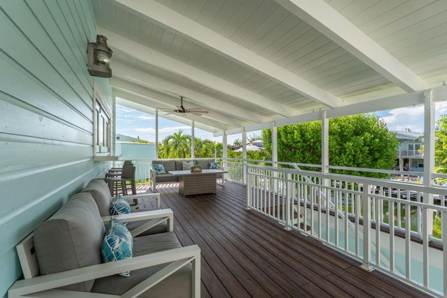 185 Ojibway Avenue, Plantation Key, FL 33070