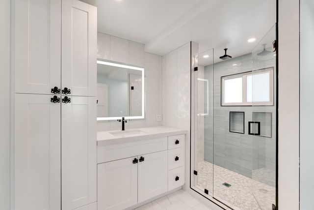 185 Ojibway Avenue, Plantation Key, FL 33070