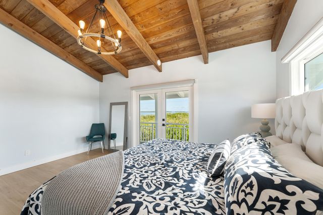 185 Ojibway Avenue, Plantation Key, FL 33070