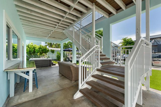 185 Ojibway Avenue, Plantation Key, FL 33070