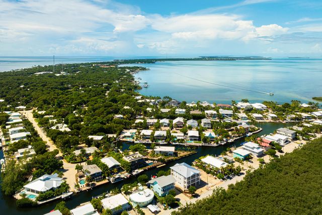 185 Ojibway Avenue, Plantation Key, FL 33070