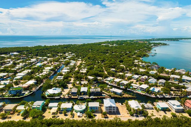 185 Ojibway Avenue, Plantation Key, FL 33070