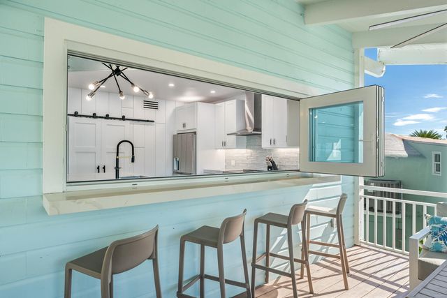 185 Ojibway Avenue, Plantation Key, FL 33070