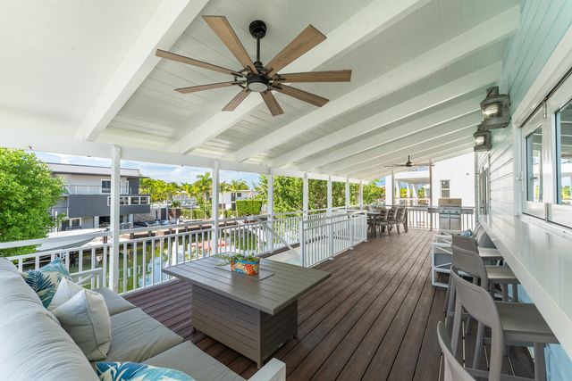 185 Ojibway Avenue, Plantation Key, FL 33070