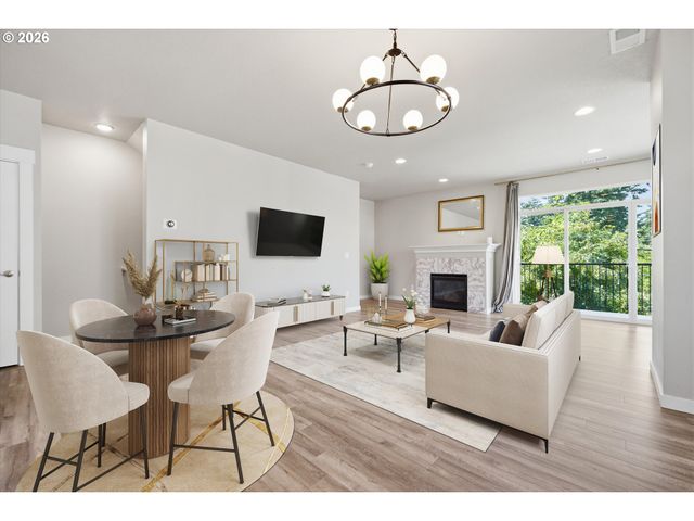 494 Ne CLEVELAND Ave, Gresham, OR 97030