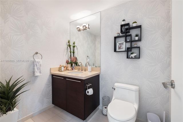 7928 East Drive 106, North Bay Village, FL 33141