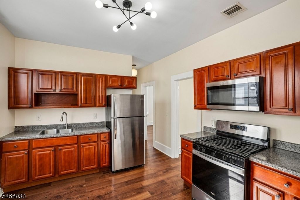 731 18Th Ave, Irvington Twp., NJ 07111 — photo 5