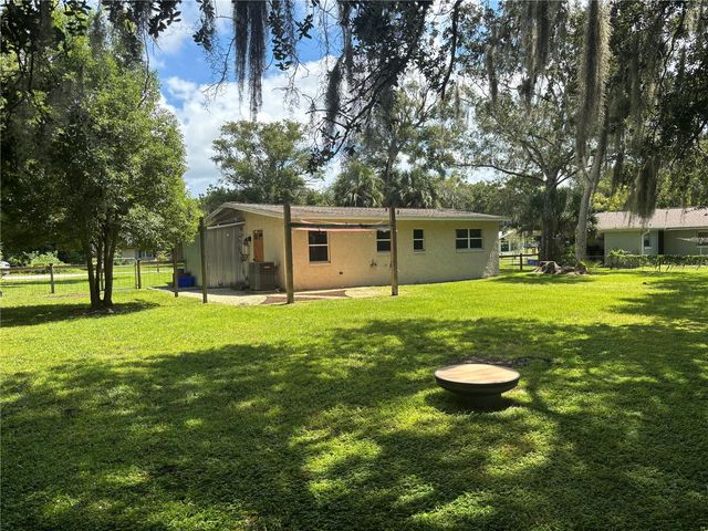 2404 GRANDVIEW AVENUE, Sanford, FL 32771