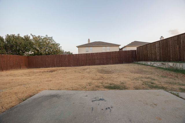 1436 Puerto Lago Drive, Little Elm, TX 75068
