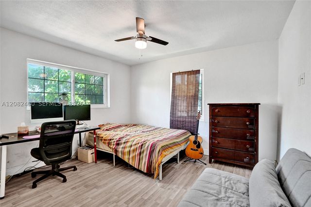 1124 NW 16th St, Fort Lauderdale, FL 33311