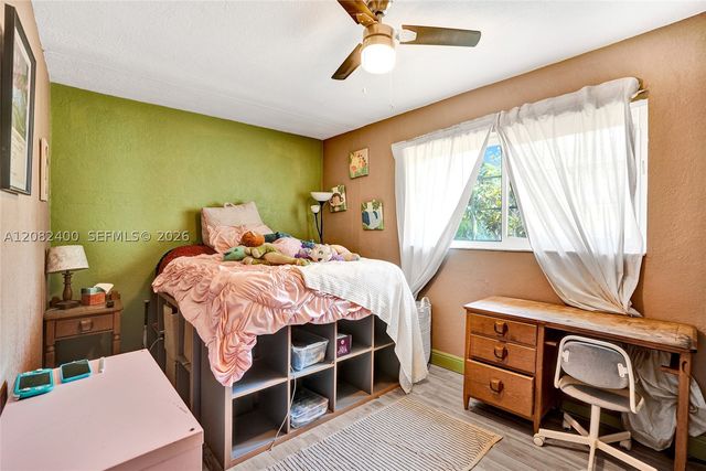 1124 NW 16th St, Fort Lauderdale, FL 33311