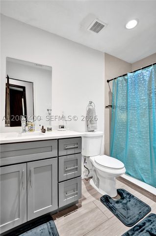 1124 NW 16th St, Fort Lauderdale, FL 33311