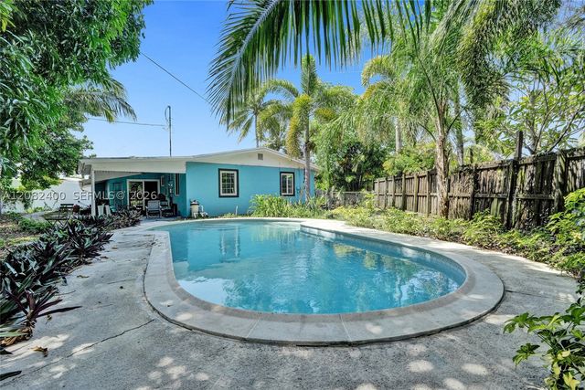 1124 NW 16th St, Fort Lauderdale, FL 33311