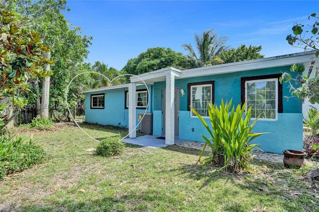 1124 NW 16th St, Fort Lauderdale, FL 33311