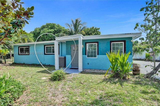 1124 NW 16th St, Fort Lauderdale, FL 33311