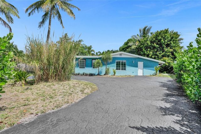 1124 NW 16th St, Fort Lauderdale, FL 33311